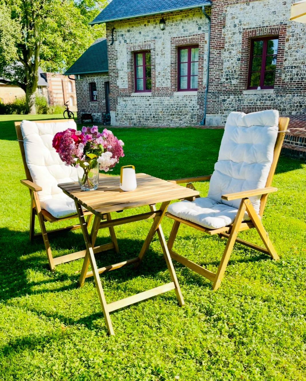 Bed & Breakfast Manoir De Daubeuf-Serville