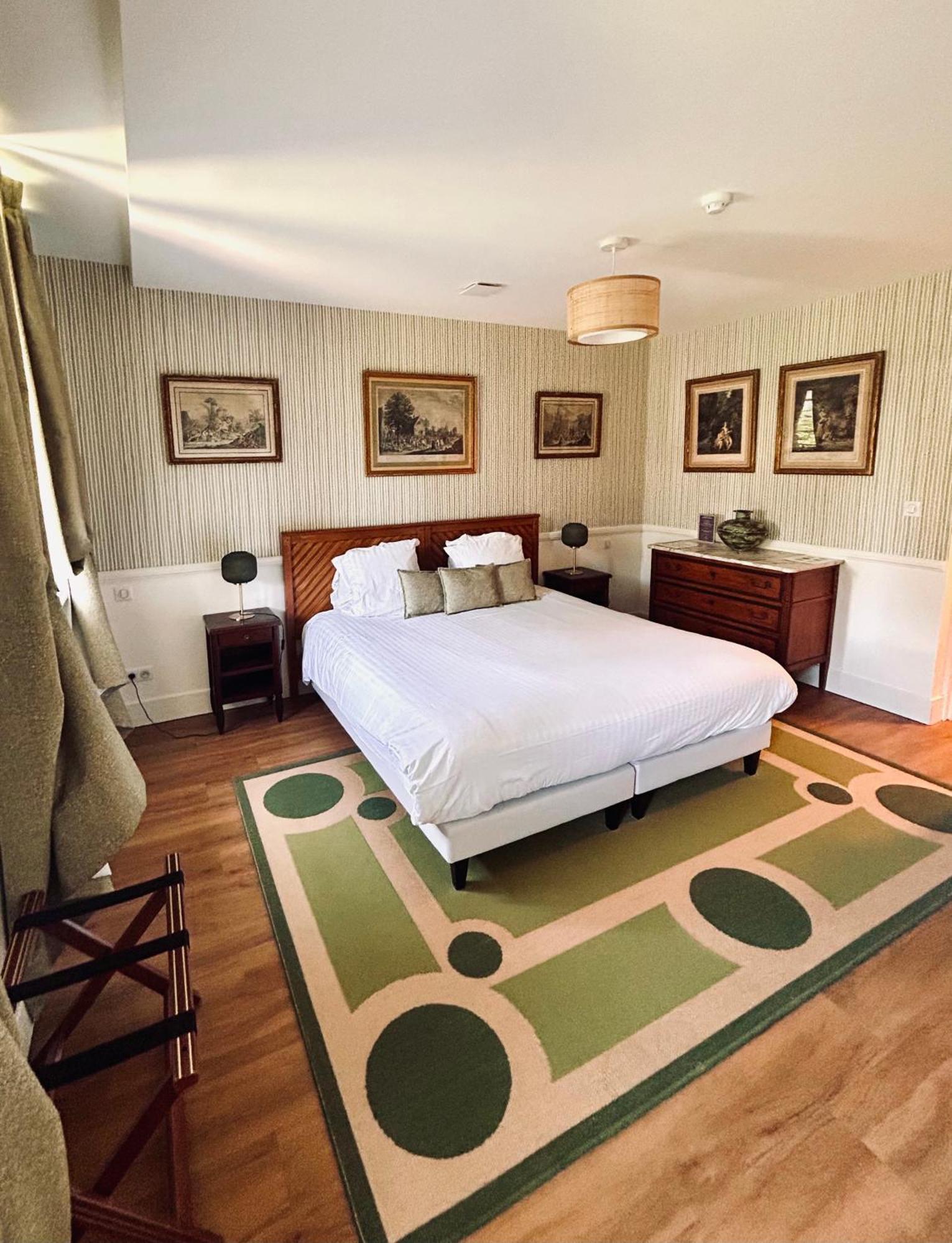 Manoir De Bed & Breakfast